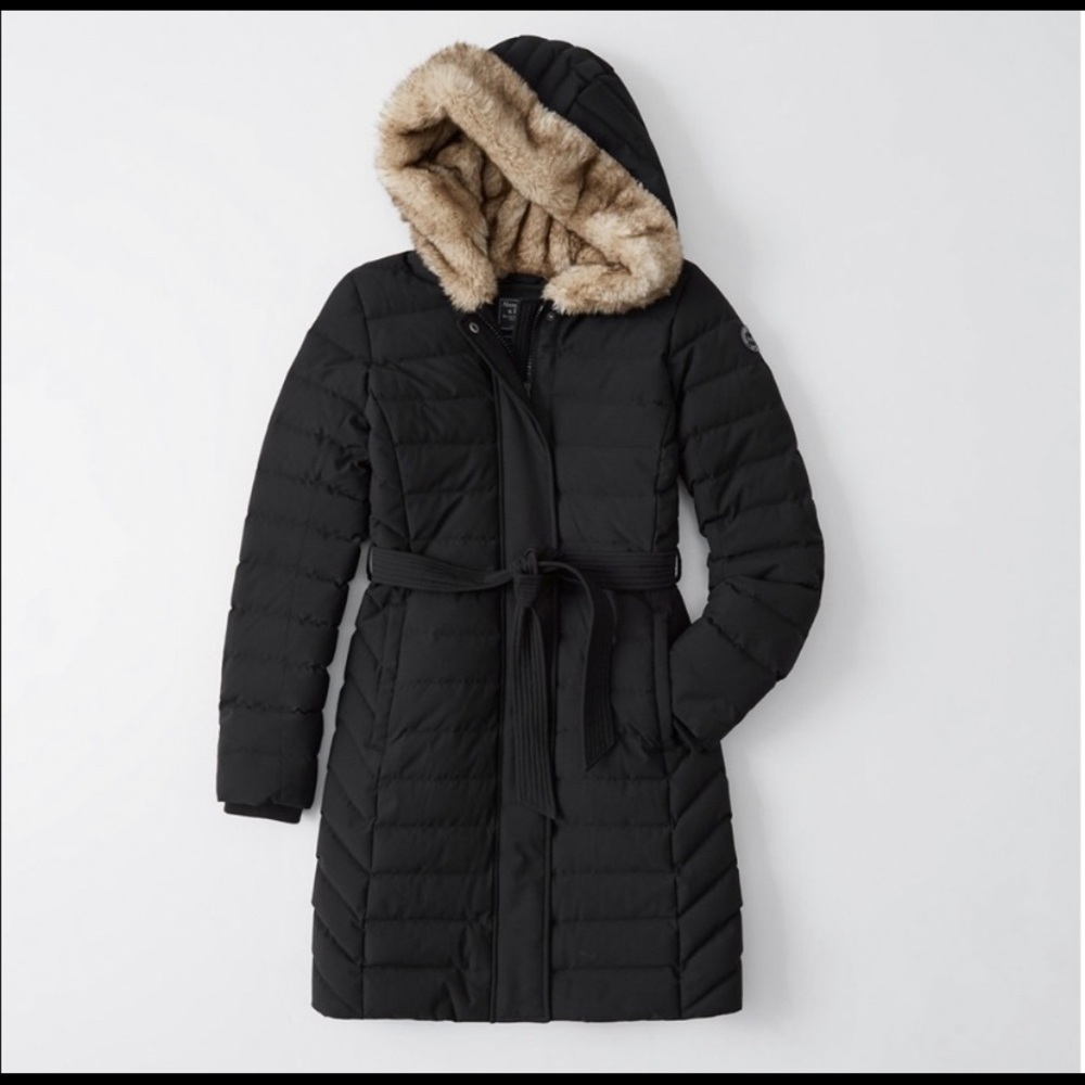 SOLD! Brand new Abercrombie & Fitch Puffer jacket! NWT